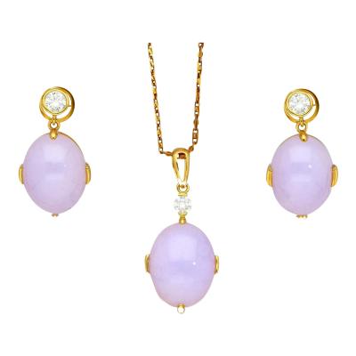 86 44 Carat Purple Jadeite Jade and Diamond Gold Necklace and Earrings Set