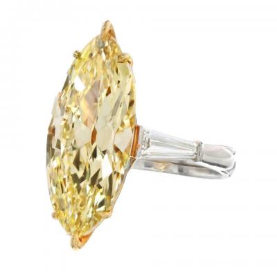 9 33CT FANCY LIGHT YELLOW MARQUISE CUT DIAMOND ENGAGEMENT RING