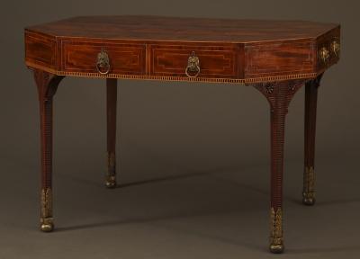 9975 UNUSUAL MAHOGANY GEORGE III OCTAGONAL CENTER TABLE