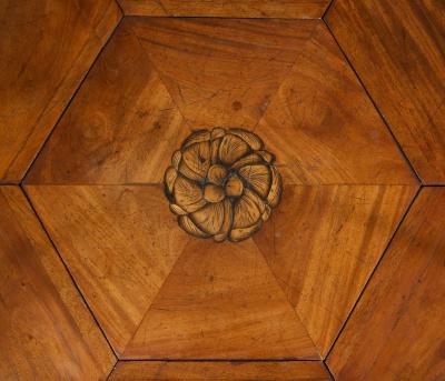 A BEAUTIFULLY PROPORTIONED MAHOGANY HEXAGONAL CENTER TABLE