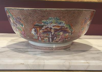 A CHINESE EXPORT BOWL