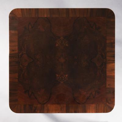 A Constructivist Occasional Table