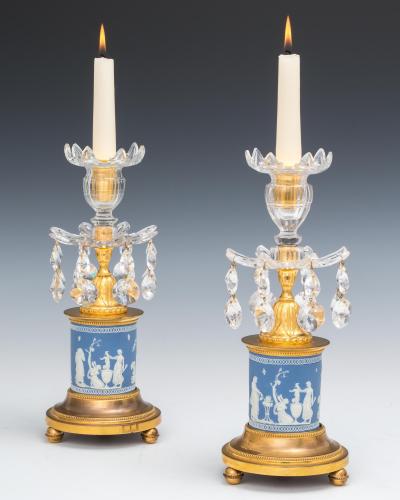 A FINE PAIR OF GEORGE III CUT GLASS ORMOLU MOUNTED JASPER WARE CANDLESTICKS