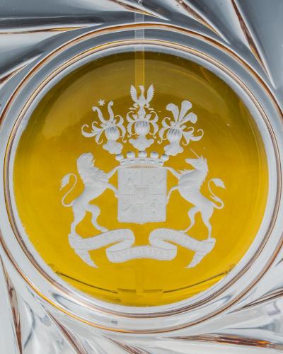 A FINE SET OF EIGHT ROTHSCHILD AMBER OVERLAY PLATES