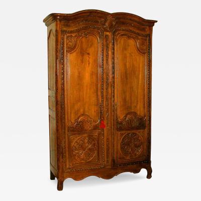 A Fine 18th Century French Louis XV Carved Oak Buffet a deux Corps