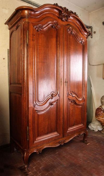 A Fine French Louis XV period Walnut Bordelais Armoire