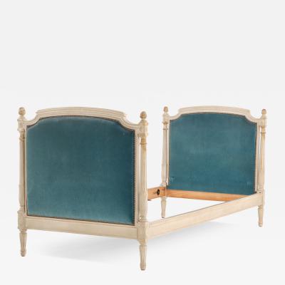 A French Painted Louis XVI Style Daybed C 1920 