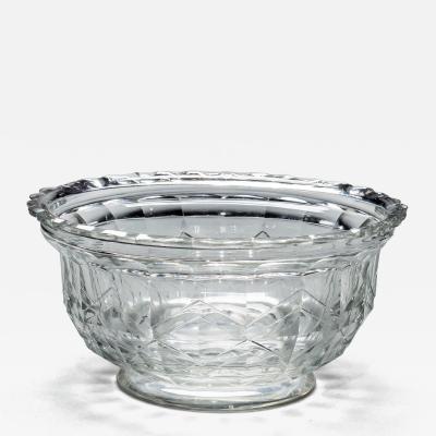 A GEORGIAN FLAT CUT SERVING BOWL