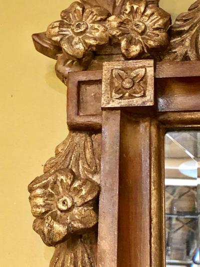 A Gilt Gold Italian Acanthus Leaf Carved Wall or Console Mirror