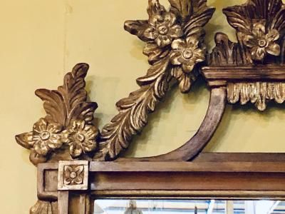 A Gilt Gold Italian Acanthus Leaf Carved Wall or Console Mirror