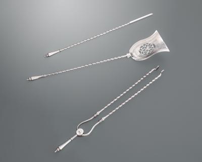 A Good and Large Set of Regency Fire Tools