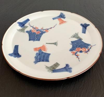A Japanese Antique Kakiemon Plate from Arita