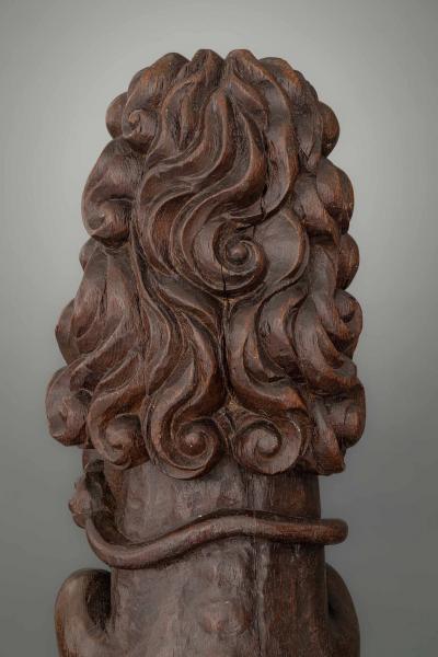 A Large and Very Fine Elizabeth I Finial Depicting a Lion