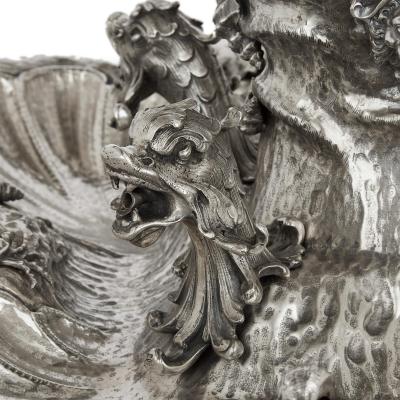 A Milanese sterling silver 20th century fountain centrepiece