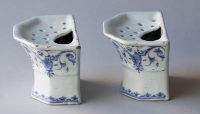A PAIR OF 18TH CENTURY FAIENCE BOUQUETI RE OR FLOWER VASES