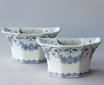 A PAIR OF 18TH CENTURY FAIENCE BOUQUETI RE OR FLOWER VASES