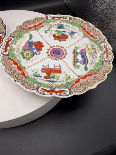 A Pair Of Worcester Dragons in Compartments Porcelain Dishes