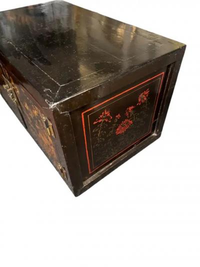 A Pair of 19th Century Black Lacquer Cabinet