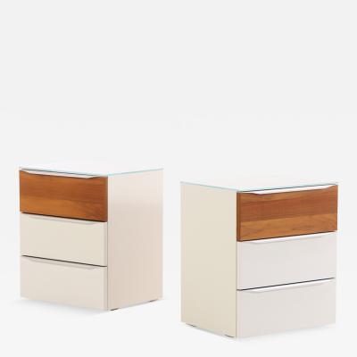 A Pair of Contemporary H lsta White Lacquer Nightstands 