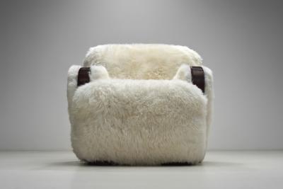 A Pair of European Armchairs in White Sheepskin Europe 20th Century