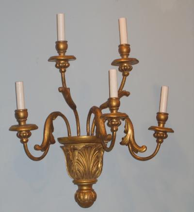 A Pair of Gilded Wood Sconces with Five Lights featuring acanthus leaves