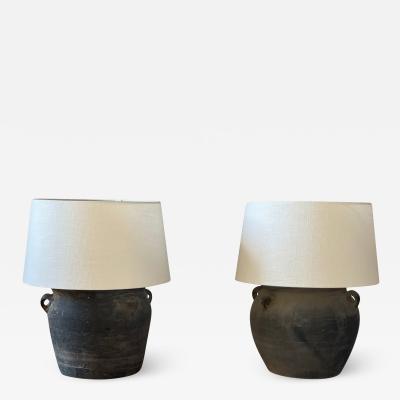 A Pair of lamps table lamps bedside lamps