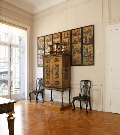 A RARE SERIES OF FIVE PAKTONG VASES