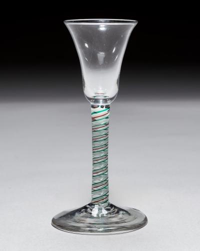 A RED GREEN COLOUR TWIST