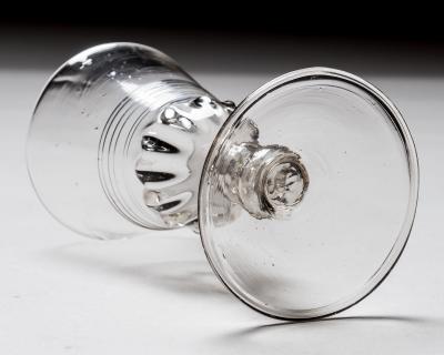 A SMALL FACON DE VENISE WINE GLASS