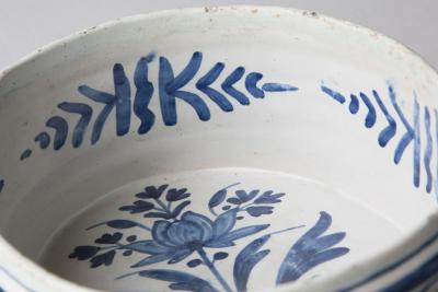 A SMALL FAIENCE TWO HANDLED BASSIN OR JARDINIERE