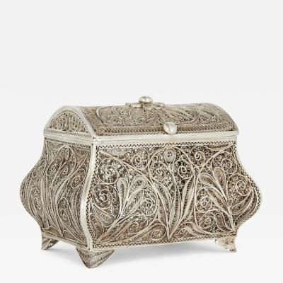 A continental silver filigree decorative flower box