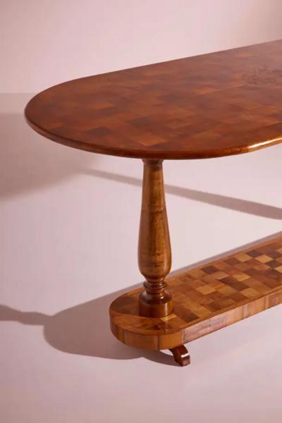 A large oval serving table artistic Chiavari craftsmanship Italy 1940s