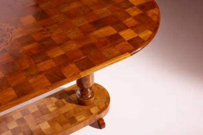 A large oval serving table artistic Chiavari craftsmanship Italy 1940s