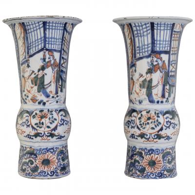 A pair of 17th century Dutch Delft vases