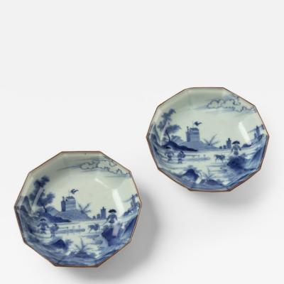 A pair of Edo period Scheveningen design Arita export dishes