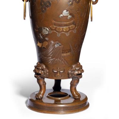 A pair of large Meiji period bronze vases