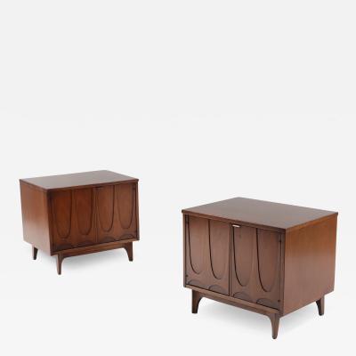 A pair of mid century modern Broyhill Brasilia nightstands circa 1960 