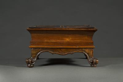 A pair rosewood tabletop jardinieres of highly unusual suiban form