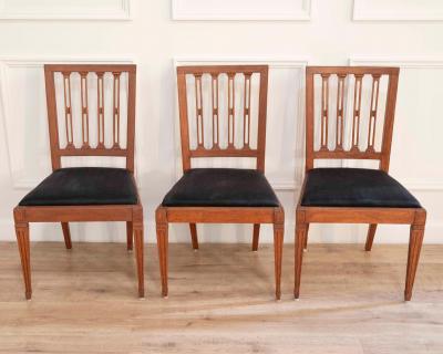 A set of 6 period Gustavian Scandinavian Chairs