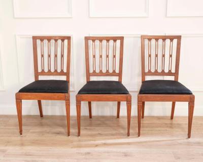 A set of 6 period Gustavian Scandinavian Chairs