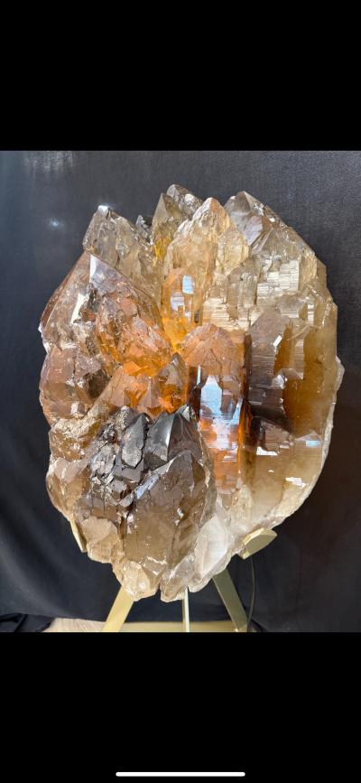 AMAZING SMOKY QUARTZ CRYSTAL POINT ON CUSTOM 360 DERGEE ROTATING STAND