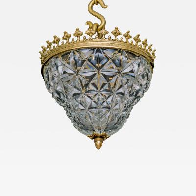 AN ELABORATELY CUT VICTORIAN BOWL LIGHT