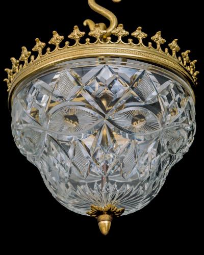 AN ELABORATELY CUT VICTORIAN BOWL LIGHT