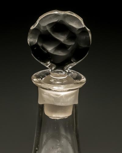 AN ENGRAVED CONTINENTAL MAGNUM TAPERED DECANTER