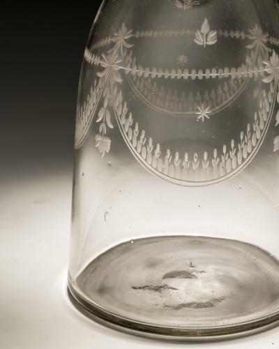 AN ENGRAVED CONTINENTAL MAGNUM TAPERED DECANTER