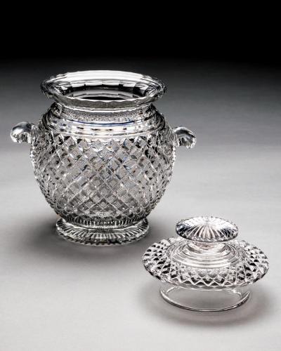 AN EXCEPTIONAL PAIR OF REGENCY CUT GLASS ICE BUCKETS