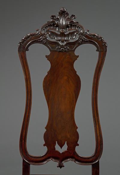 AN EXTREMELY FINE PAIR OF JOS I CARVED JACARANDA SIDE CHAIRS