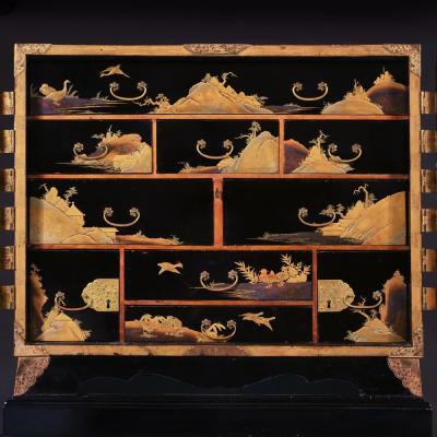 AN IMPORTANT LATE 17TH CENTURY JAPANESE LACQUERED CABINET