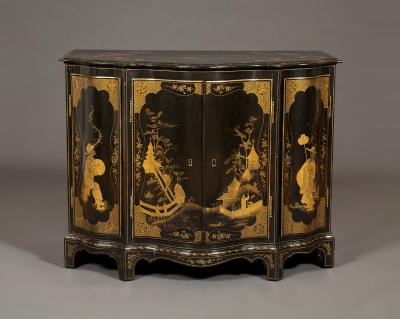 AN IMPOSING SERPENTINE FRONTED CHINOISERIE BLACK LACQUER SIDE CABINET