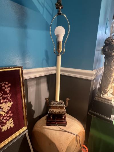 ANTIQUE BRONZE CHINESE INCENSE BURNER LAMP WITH IMPRESSIVE BRONZE FOO DOG FINIAL